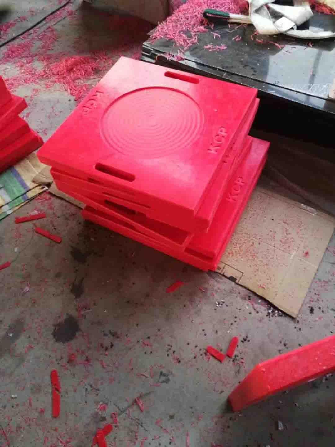 Блоки опорных опор крана