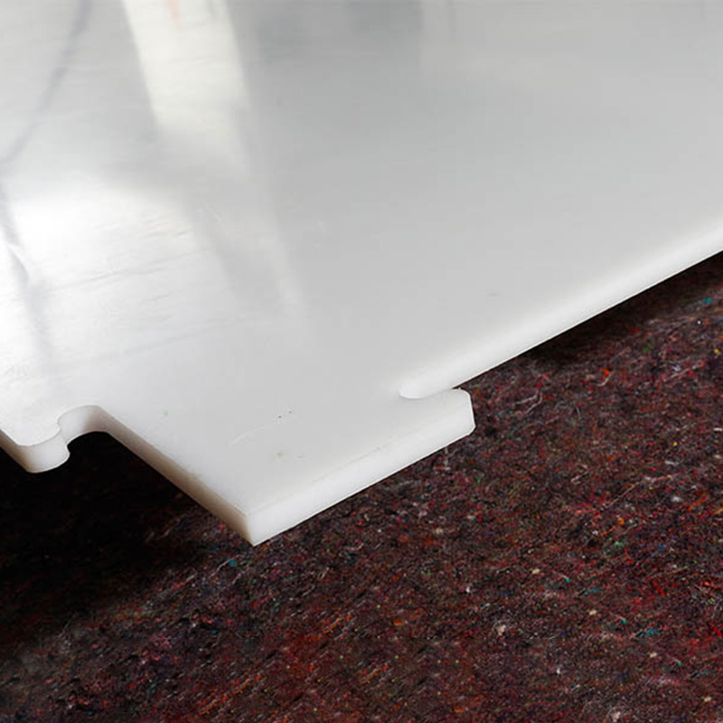 Белая хоккейная площадка для бросков