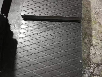 Композитные опоры для аутригеров крана