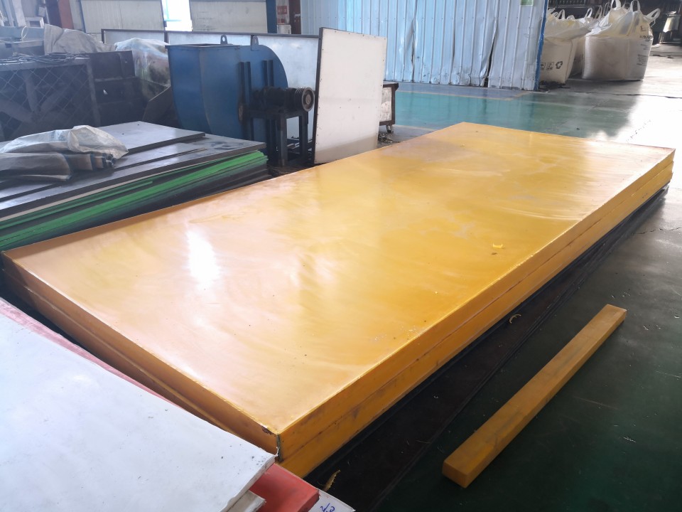 Желтый лист из СВМПЭ Yellow UHMWPE Sheet