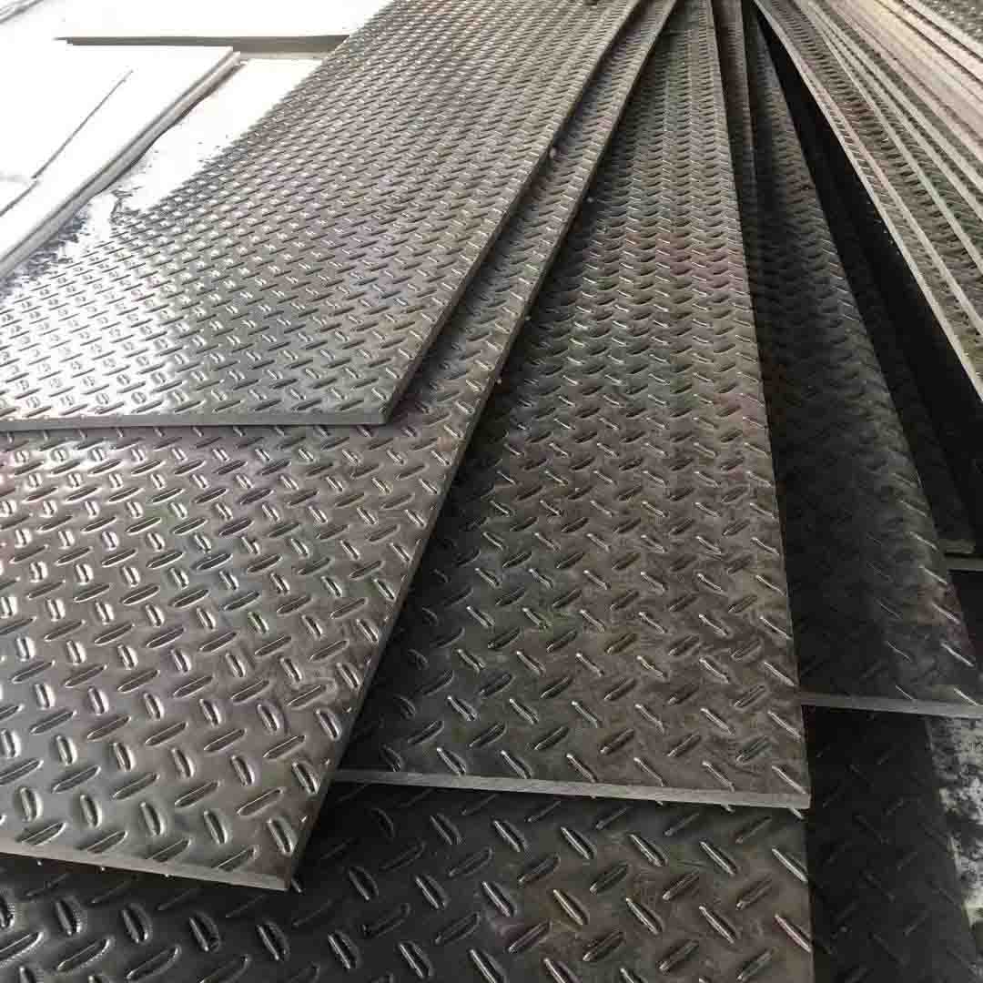 Временные защитные маты из полиэтилена высокой плотности (HDPE) Временные защитные маты из полиэтилена высокой плотности (HDPE)